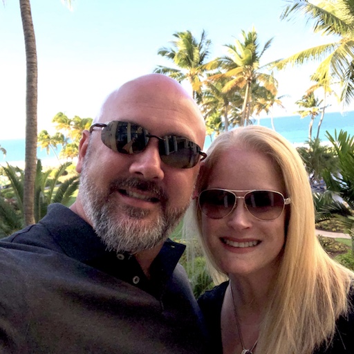 158: How to Dominate Social Media Marketing without Discounting Services!